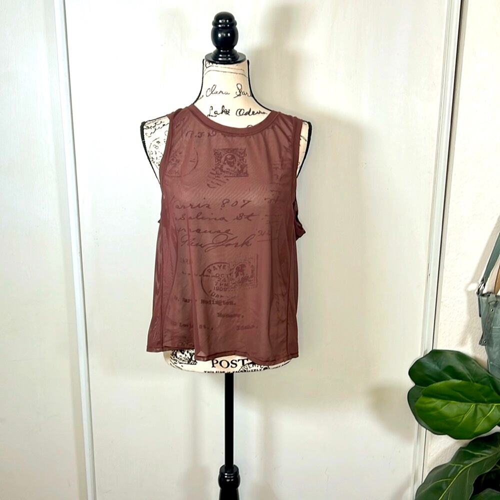 Lululemon Mesh Sole Training Muscle Tank